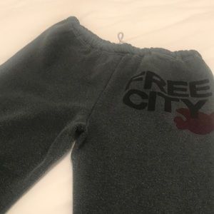 Free City Sweatpants
